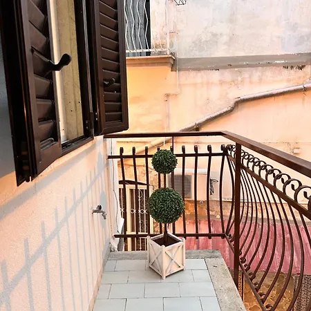 La Casa Dell' Arco Сasa de vacaciones