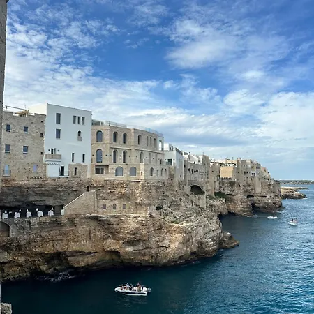 La Casa Dell' Arco